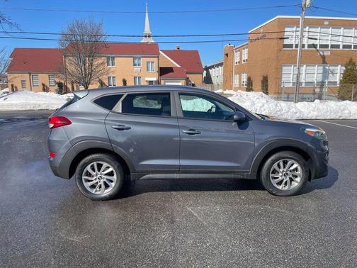 Coliseum Gray 2018 Hyundai TUCSON SE