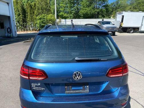 2019 Volkswagen Golf SportWagen TSI SE