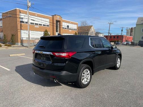 2020 Chevrolet Traverse LS