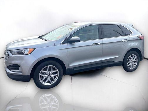 Iconic Silver Metallic 2024 Ford Edge SEL