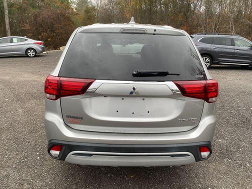2019 Mitsubishi Outlander SE