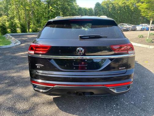2022 Volkswagen Atlas Cross Sport 3.6L V6 SE w/Technology