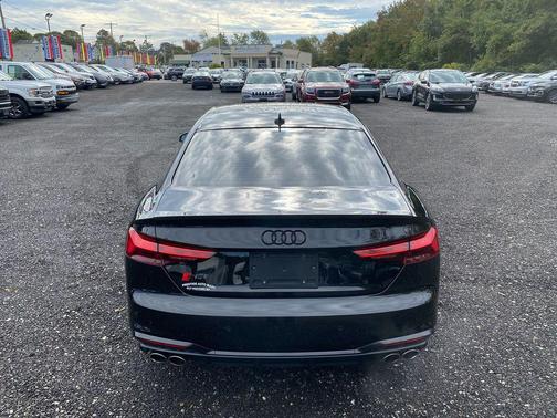2022 Audi S5 Premium Plus TFSI quattro Tiptronic
