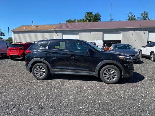 2018 Hyundai TUCSON SE
