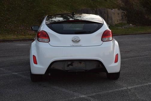 2017 Hyundai Veloster Value Edition