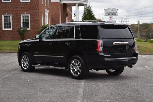 Onyx Black 2018 GMC Yukon Denali