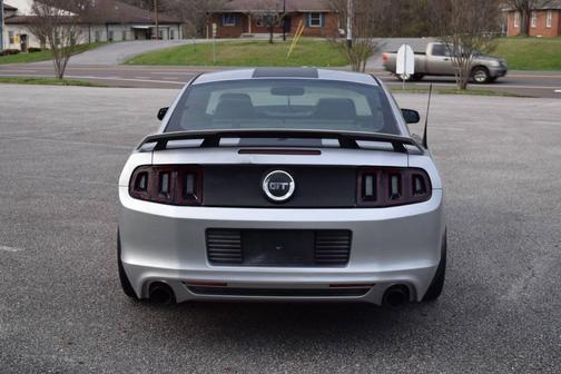 2013 Ford Mustang GT Premium