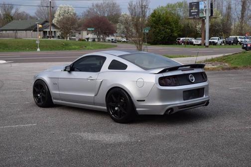 2013 Ford Mustang GT Premium
