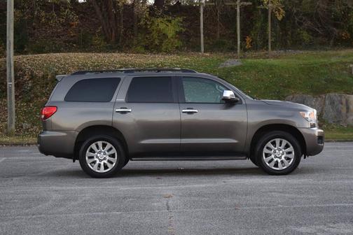 2008 Toyota Sequoia Platinum