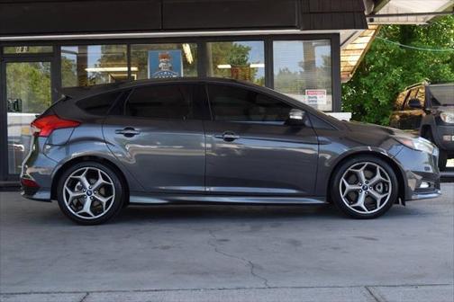 2018 Ford Focus ST ST