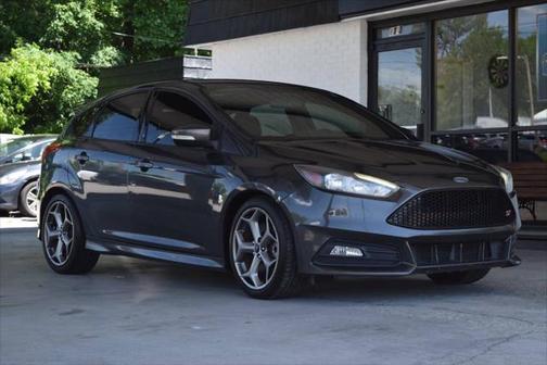 2018 Ford Focus ST ST