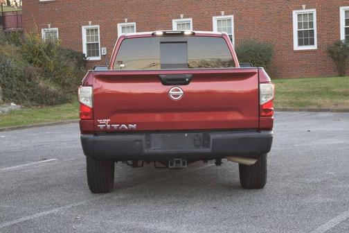 2017 Nissan Titan S