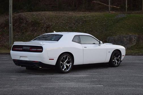 2015 Dodge Challenger R/T Plus