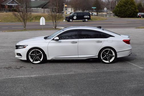 2018 Honda Accord Touring 2.0T