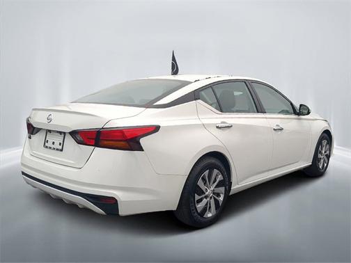 2022 Nissan Altima 2.5 S