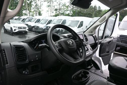 Bright White Clearcoat 2024 RAM ProMaster 2500 High Roof