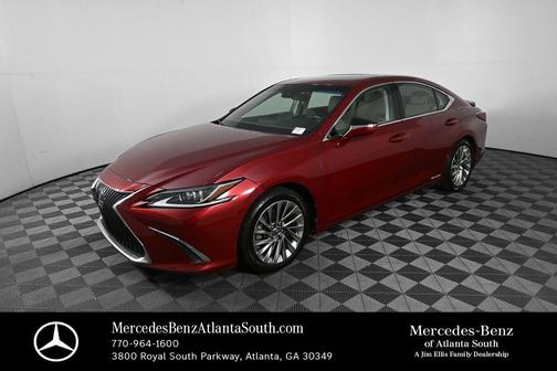 Matador Red Mica 2020 Lexus ES 300h Luxury