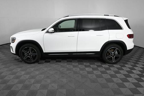 White 2026 Mercedes-Benz GLB 250 Base