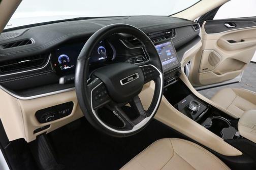 Bright White Clearcoat 2021 Jeep Grand Cherokee L Limited