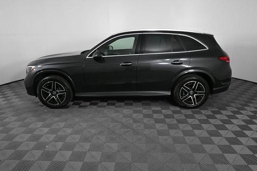 Graphite Gray Metallic 2024 Mercedes-Benz GLC 300 Base