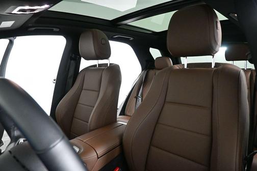 Obsidian Black Metallic 2026 Mercedes-Benz GLE 450 4MATIC