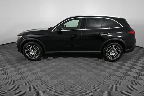Black 2026 Mercedes-Benz GLC 300 Base