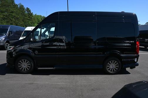 Black 2025 Mercedes-Benz Sprinter 2500 Standard Roof