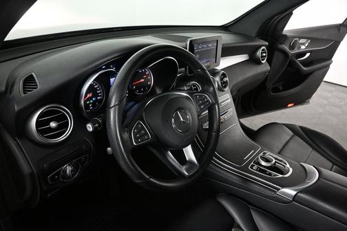 Selenite Gray Metallic 2018 Mercedes-Benz GLC 300 Base
