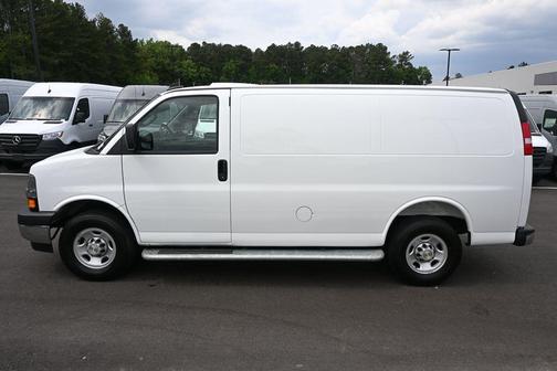 Summit White 2025 Chevrolet Express 2500 Work Van