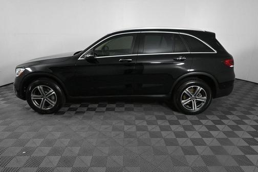 Polar White 2022 Mercedes-Benz GLC 300 Base