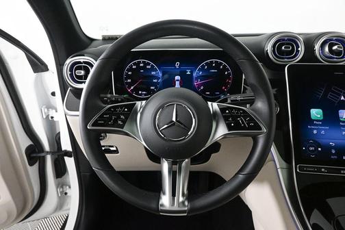 Polar White 2026 Mercedes-Benz GLC 300 Base