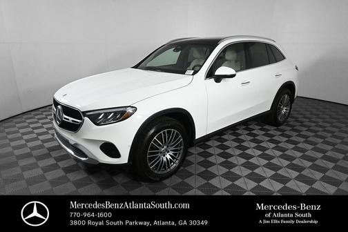 Polar White 2026 Mercedes-Benz GLC 300 Base