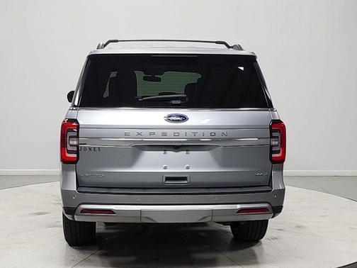 ICONIC SILVER METALLIC 2024 Ford Expedition Max Limited