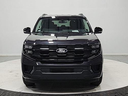 Gray 2027 Ford Expedition Active