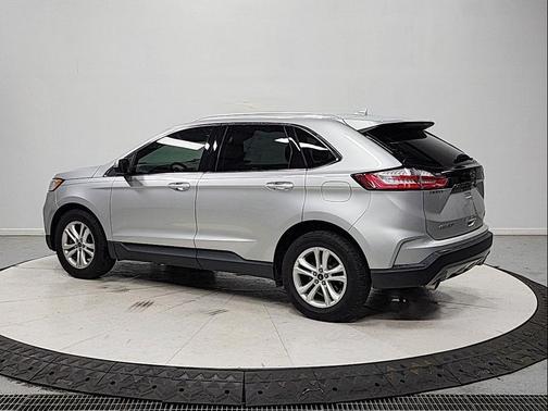 Ingot Silver 2019 Ford Edge SEL