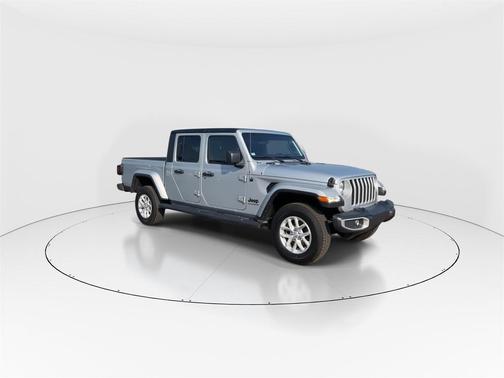 2023 Jeep Gladiator Sport S