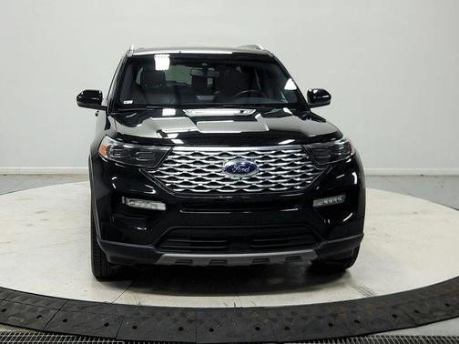 Agate Black Metallic 2023 Ford Explorer Platinum
