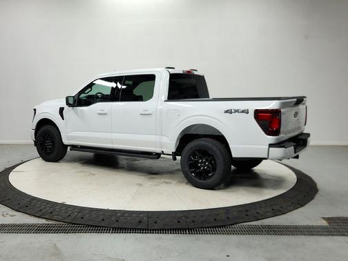 Oxford White 2026 Ford F-150 XLT