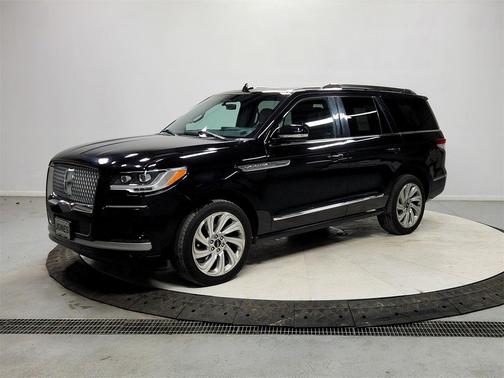 2024 Lincoln Navigator Reserve