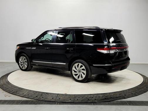 2024 Lincoln Navigator Reserve