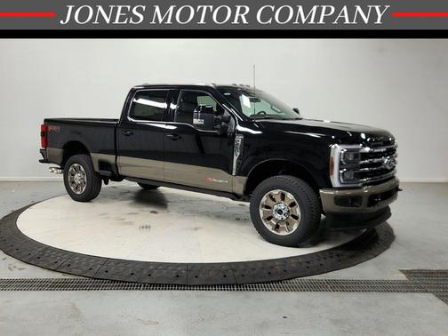 Agate Black Metallic 2027 Ford F-250 King Ranch