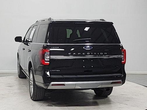 AGATE BLACK METALLIC 2024 Ford Expedition Limited