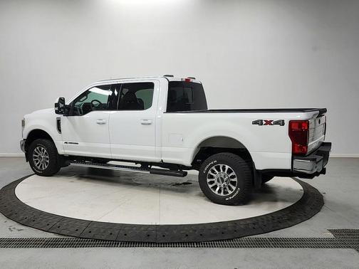 OXFORD WHITE 2022 Ford F-350 Lariat