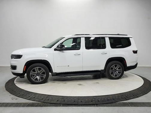 Bright White Clearcoat 2025 Jeep Wagoneer 4x2