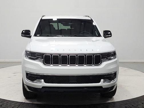 Bright White Clearcoat 2025 Jeep Wagoneer 4x2