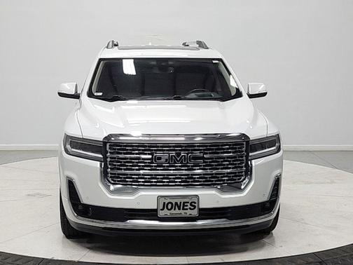 White Frost Tricoat 2022 GMC Acadia Denali