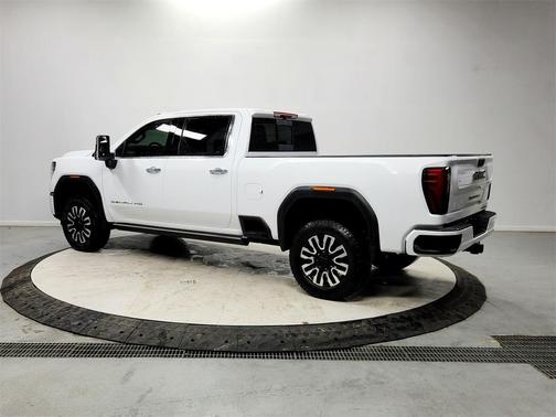 2025 GMC Sierra 2500 Denali Ultimate