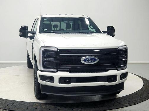 STAR WHITE 2026 Ford F-350 Platinum