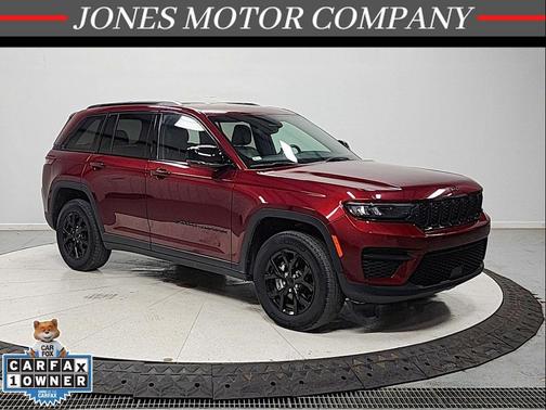 Velvet Red Pearlcoat 2024 Jeep Grand Cherokee Altitude