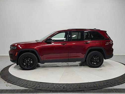 Velvet Red Pearlcoat 2024 Jeep Grand Cherokee Altitude